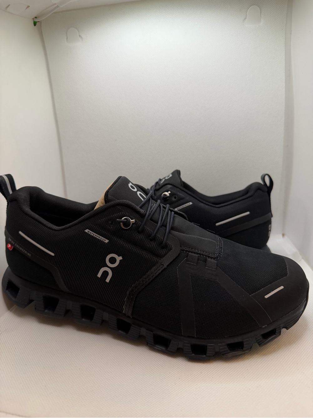 On Running Men's Black Cloud Athletic Shoes